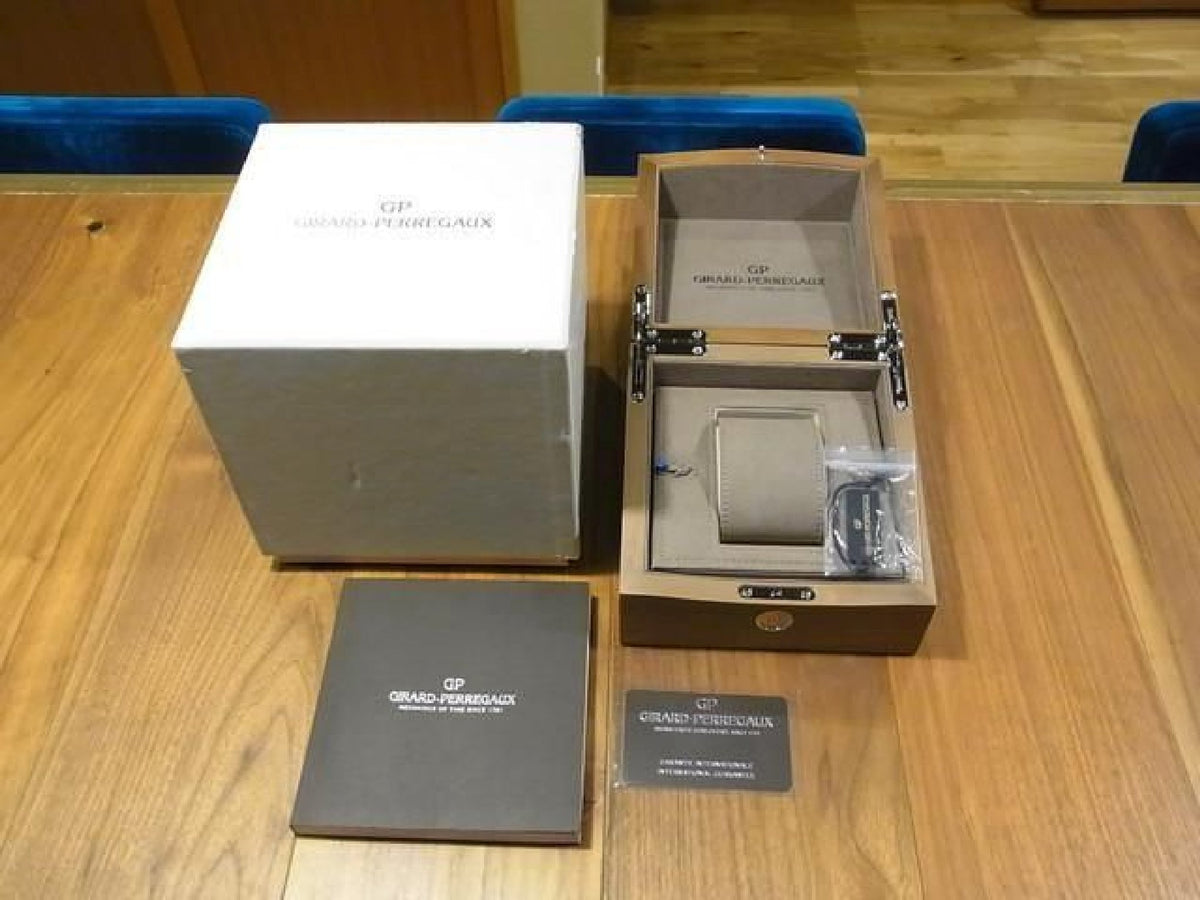 GIRARD PERREGAUX vintage1945 Chronograph XXL grå urskive herre 189797522 hannari-shop