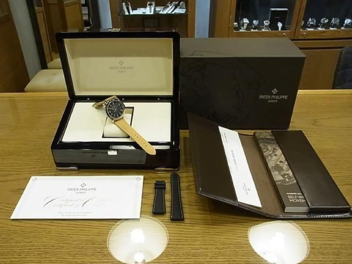 PATEK PHILIPPE Calatoraba black Gradation WG 5226G-001 Herre 193255844 hannari-shop