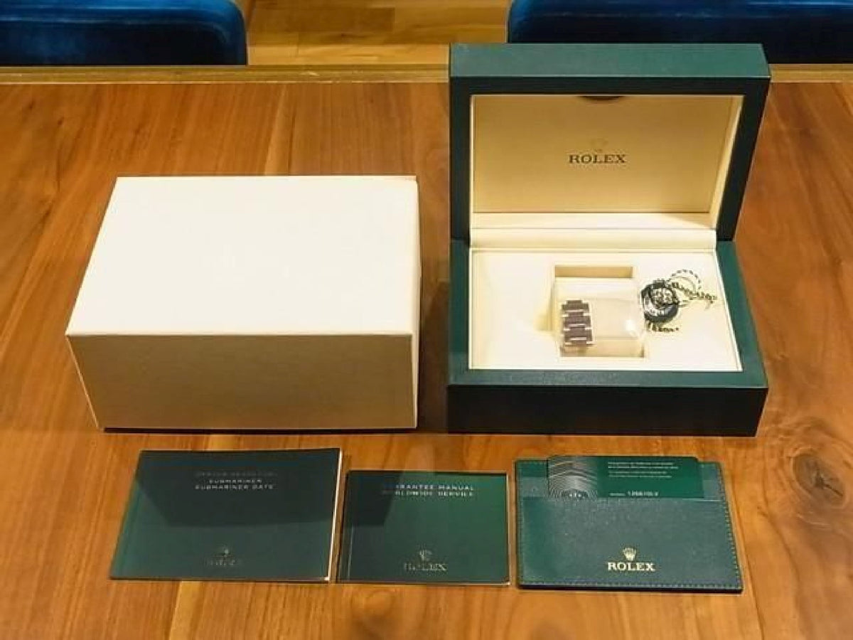 ROLEX Submariner date grøn bezel 126610LV '22 købt Herre 193897908 hannari-shop