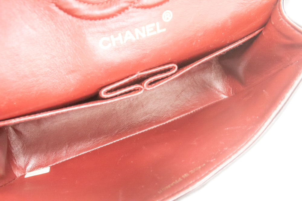 Borsa a spalla CHANEL Classic Double Flap 9" con catena in pelle d'agnello nera ak5 hannari-shop