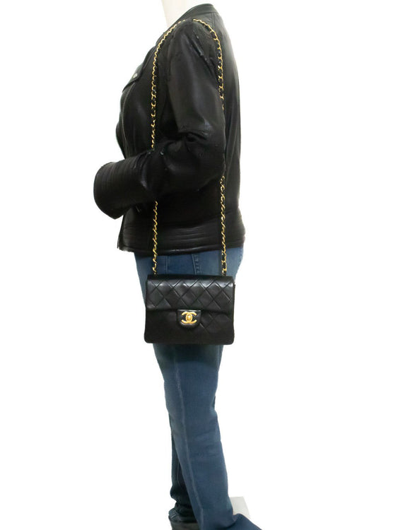 CHANEL Mini Square Small Chain Shoulder Bag Crossbody Black Purse ao3 hannari-shop
