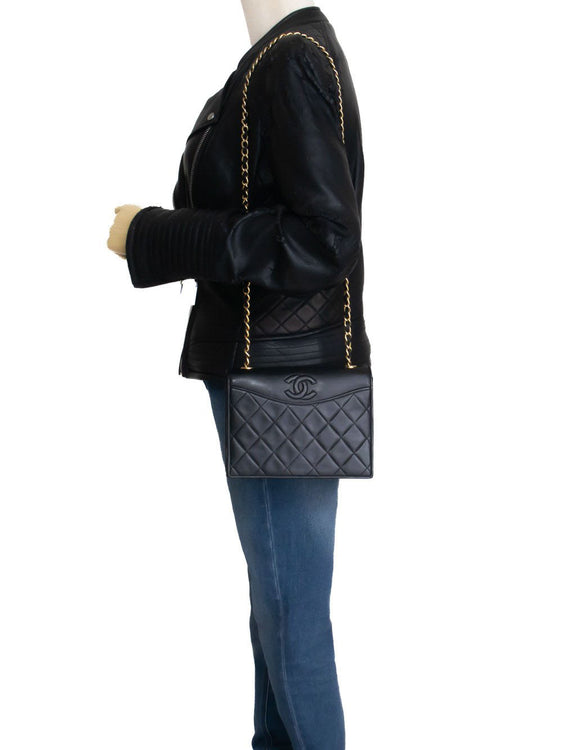 CHANEL Vintage Full Flap Small Chain Shoulder Bag Black Quilted ah6 hannari-shop