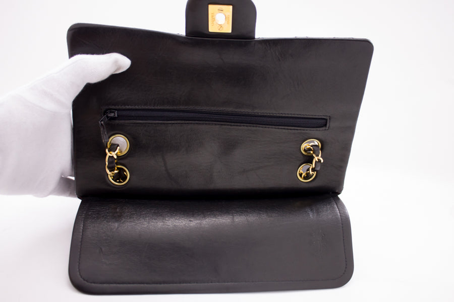 Kennen Sie Chanel Double Flap eine geheime Tasche?