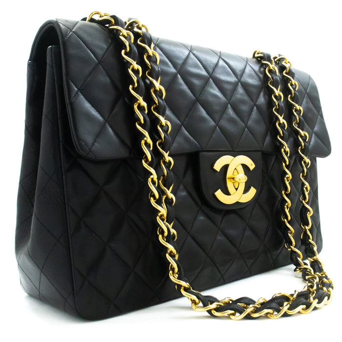 CHANEL Classic Large 13" Flap Chain Shoulder Bag Pelle di agnello nera am4 hannari-shop