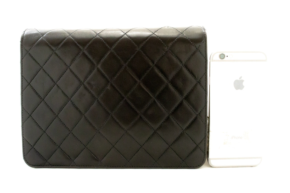 CHANEL Lille kæde skuldertaske clutch sort quiltet flap lammeskind ao8 — bagside hannari-shop