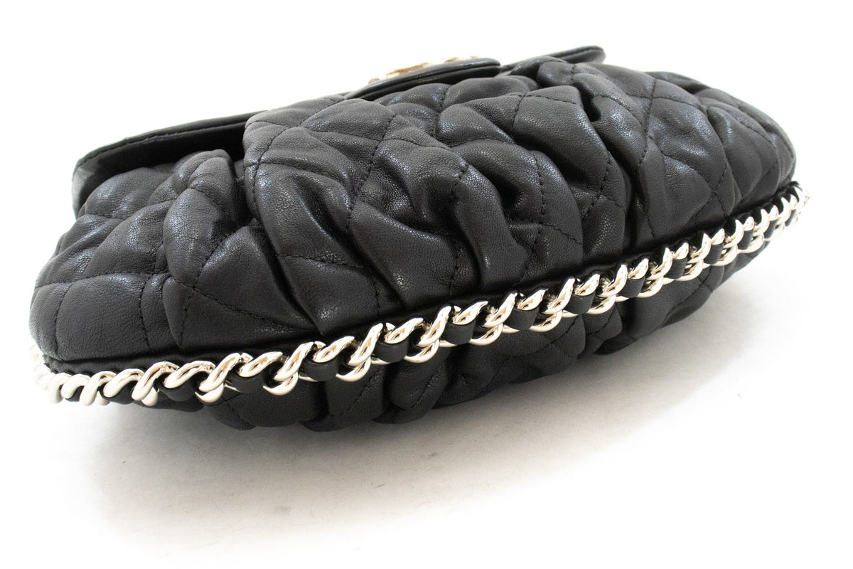 CHANEL Chain Around Shoulder Bag Crossbody Black Calfskin Leather ap9 — 바닥면 hannari-shop