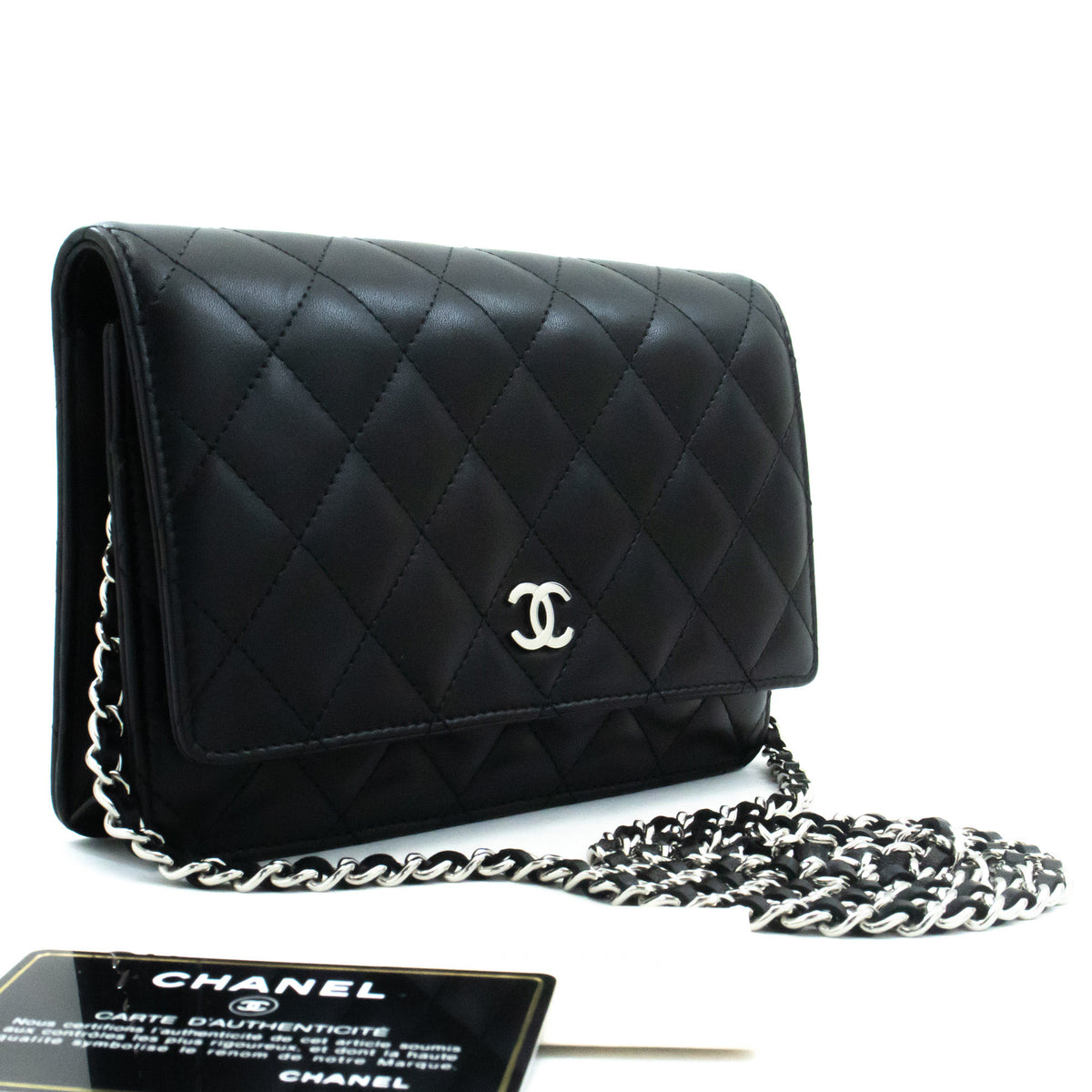 CHANEL Black Classic Wallet On Chain WOC Shoulder Bag Lambskin ap5 — vue de dessus hannari-shop