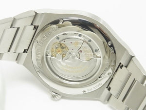 GIRARD PERREGAUX Laureato silver Dial anniversary225 Anniversary model 225 Lot Limited 81000-11-131-11A Mens 180236686 hannari-shop
