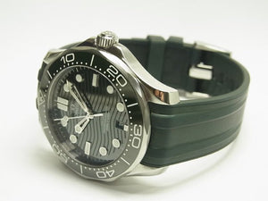 OMEGA SEA MASTER Divers300M Master Chrono meter green 210.32.42.20.10.001 Mens 183819157 hannari-shop