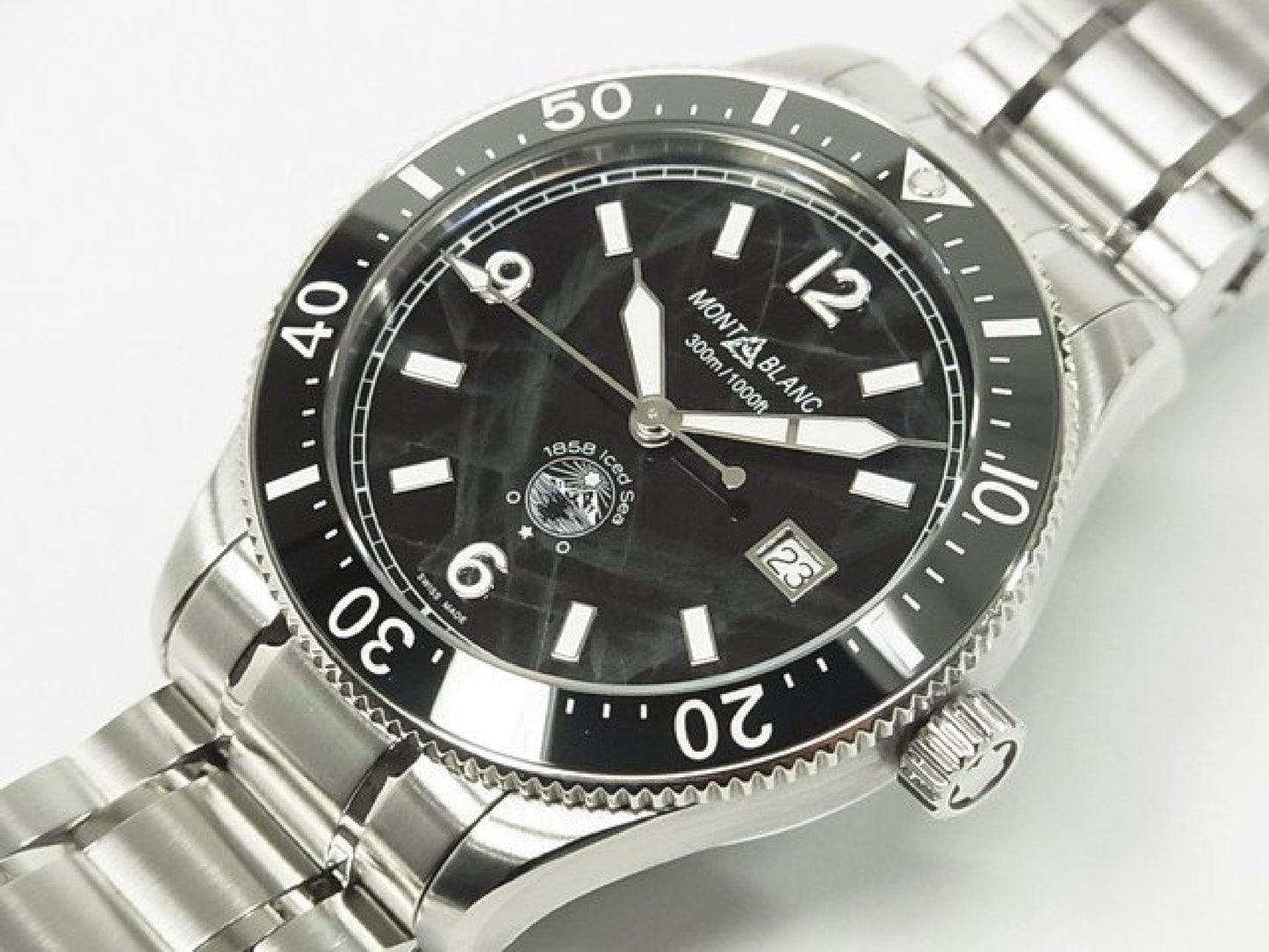MONTBLANC 1858 Iced Sea Automatique date Réf.MB129371 bracelet caoutchouc Article authentique Homme 184607294 hannari-shop