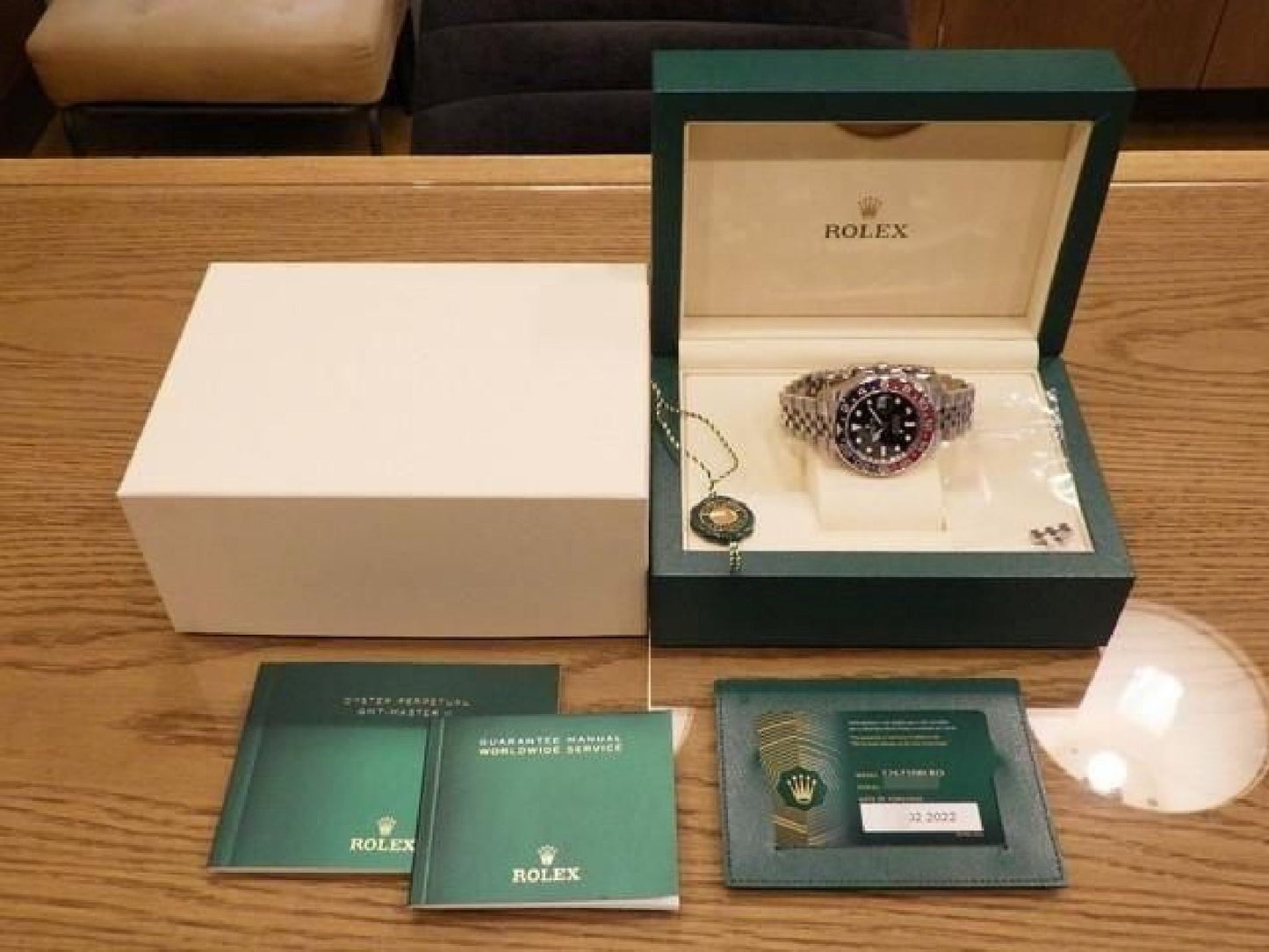 ROLEX GMT MasterII lunette rouge et bleue Bracelet Jubilee 126710BLRO '22 acheté Homme 191676704 hannari-shop