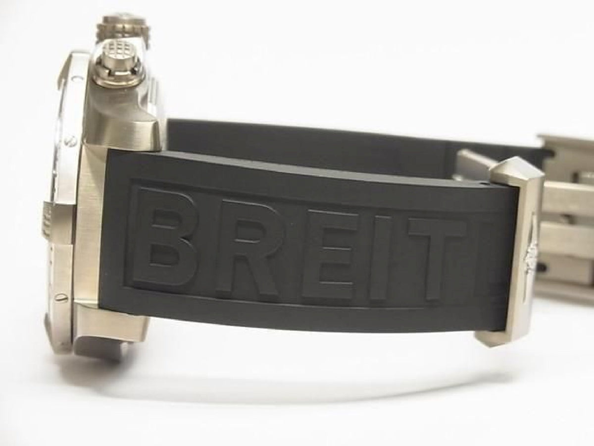 BREITLING Avenger Bandit Titanium E1338310/M534 Mens 192927454 hannari-shop