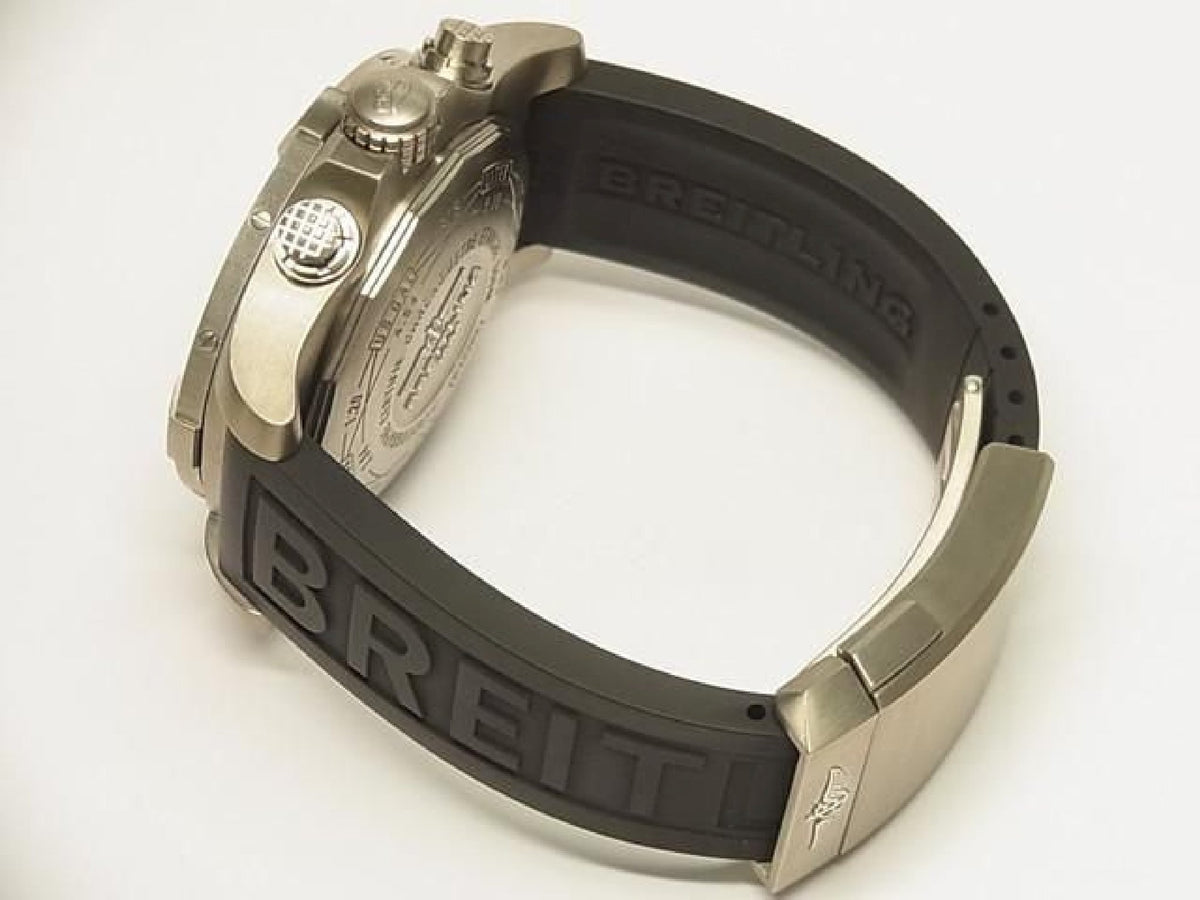 BREITLING Avenger Bandit Titanium E1338310/M534 Mens 192927454 hannari-shop