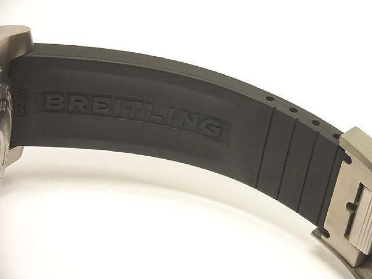 BREITLING Avenger Bandit Titanium E1338310/M534 Mens 192927454 hannari-shop
