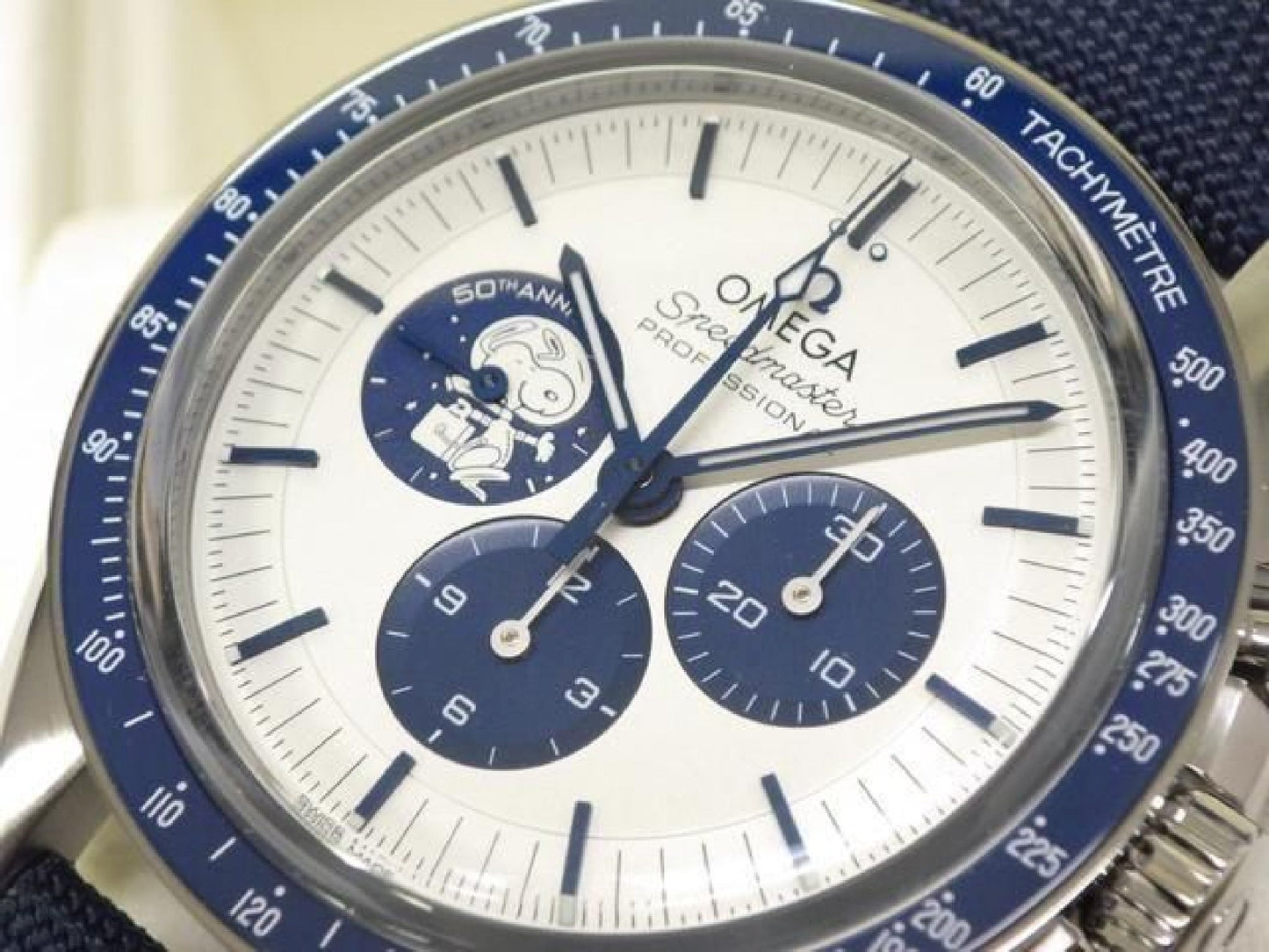 OMEGA Speedmaster Silver Snoopy Award 50-års jubilæumsmodel 310.32.42.50.02.001 '26 købt ubrugt til mænd 192952015 hannari-shop