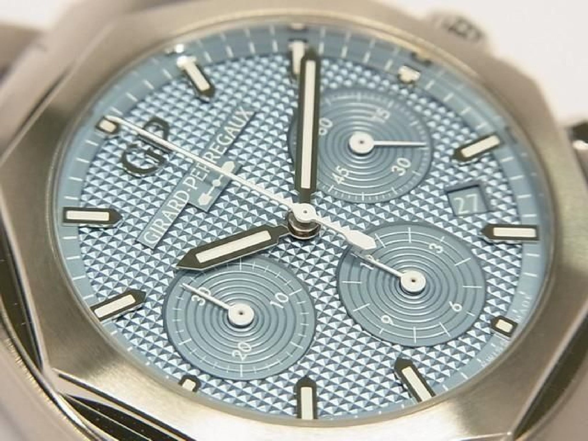 GIRARD PERREGAUX Laureato Chronograph 42 MM isblå world180 Lot Limited Herre 193178415 hannari-shop