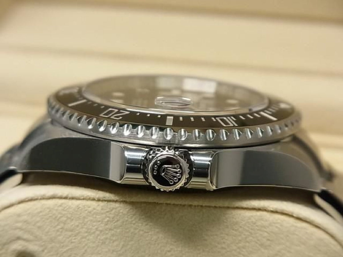 ROLEX Sea-Dweller 43 MM 126600 '18 purchased unused Mens 193199595 hannari-shop