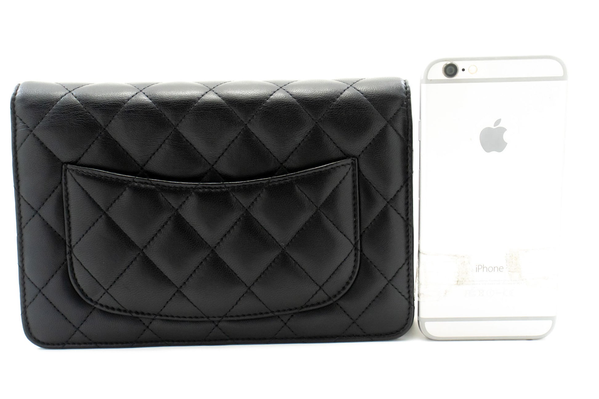 Sac à bandoulière CHANEL Black Classic Wallet On Chain WOC en agneau ab8 hannari-shop