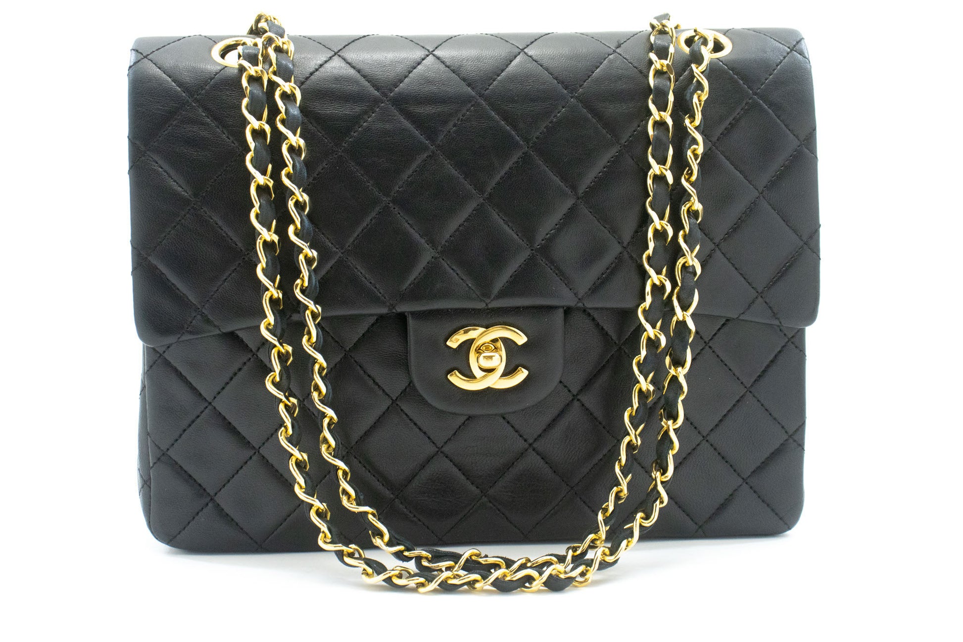 Sac à bandoulière carré CHANEL Classic Double Flap en agneau noir ad7 hannari-shop