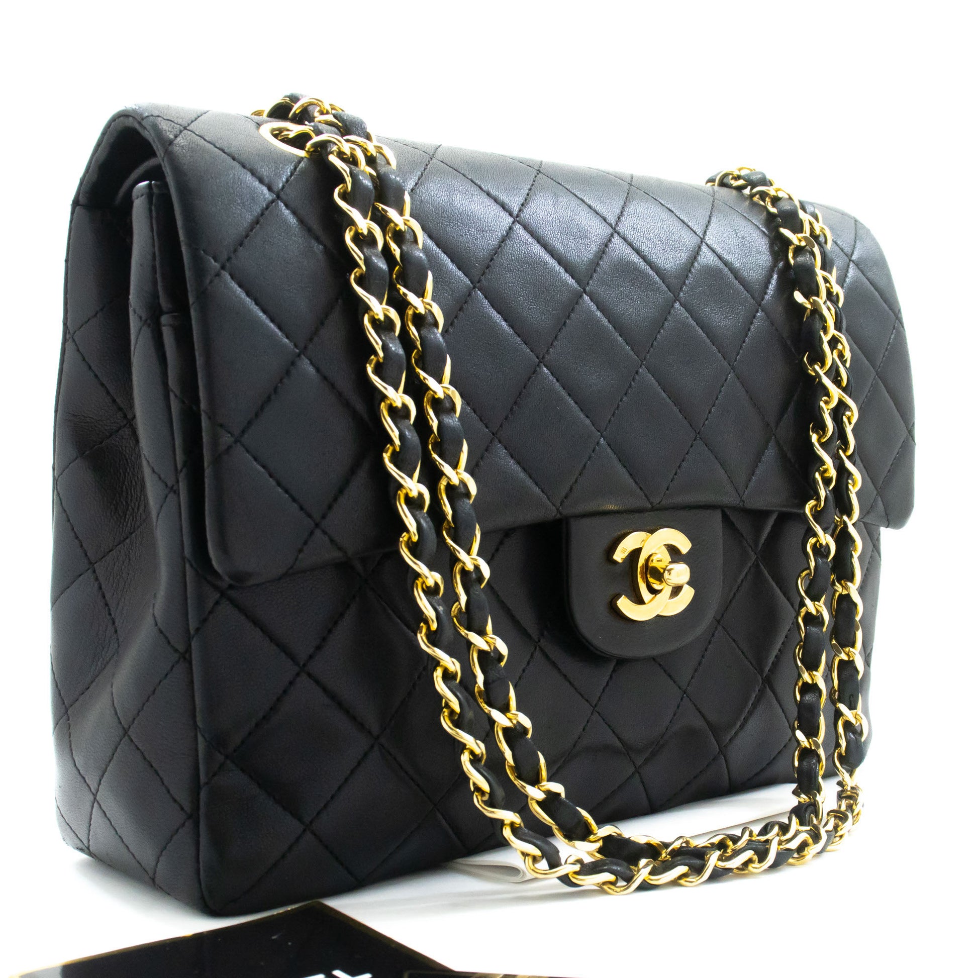 Sac à bandoulière carré CHANEL Classic Double Flap en agneau noir ad1 hannari-shop
