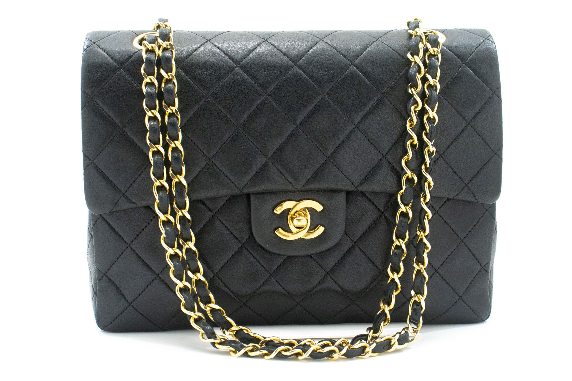 Sac à bandoulière carré CHANEL Classic Double Flap en agneau noir ad1 hannari-shop