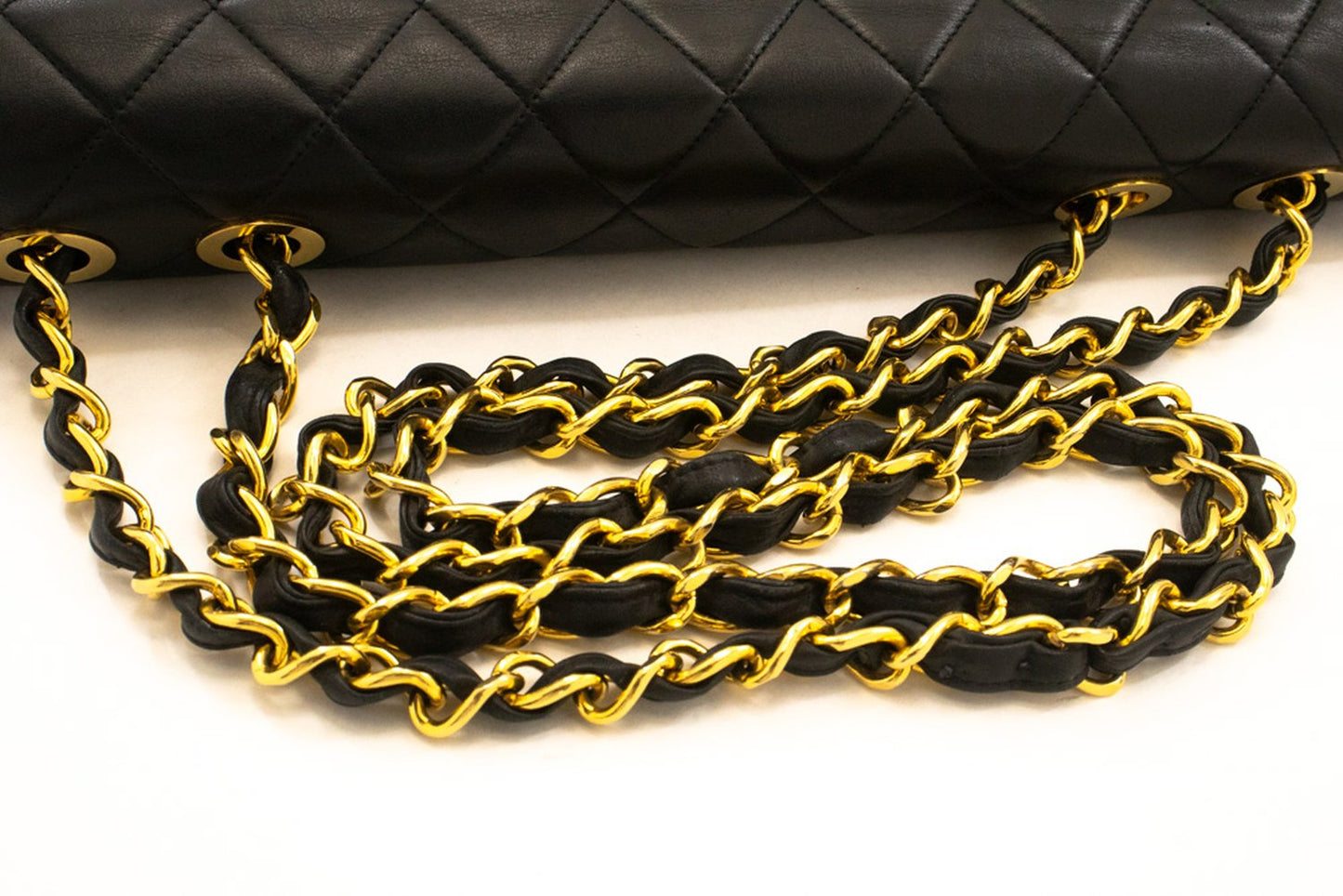 CHANEL Classic Large 13" Flap Chain Shoulder Bag Zwart lamsleer am4 hannari-shop