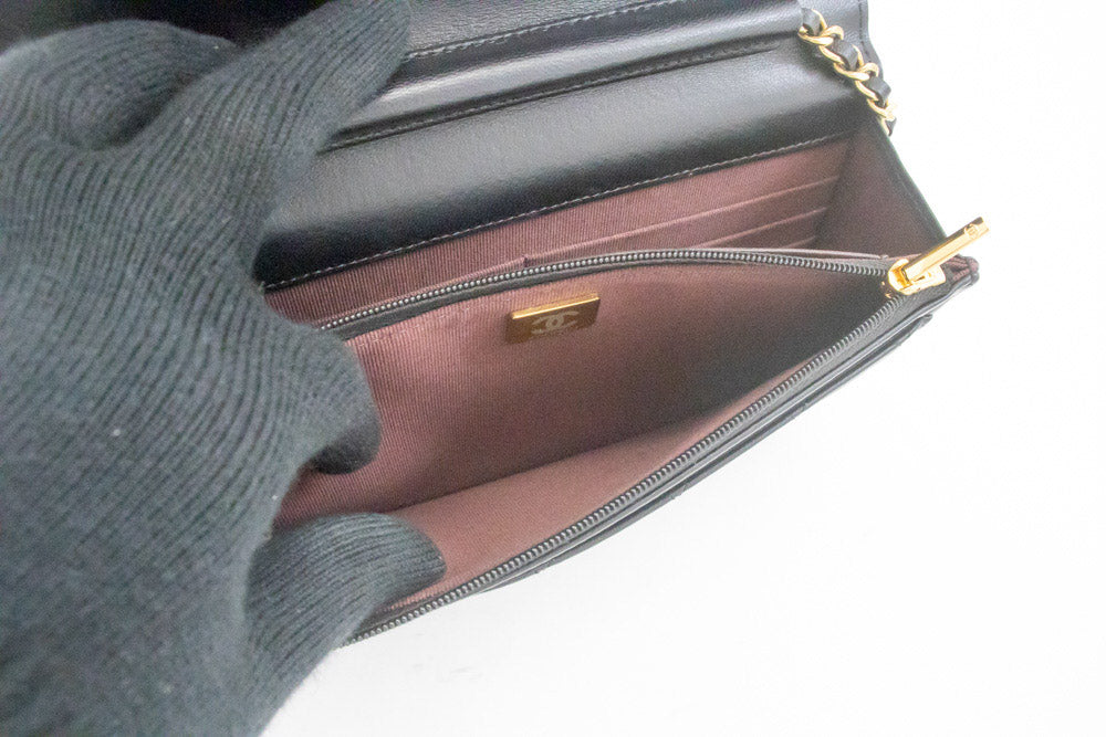 CHANEL Black Classic Wallet On Chain WOC Shoulder Bag Gold Clutch an9 hannari-shop