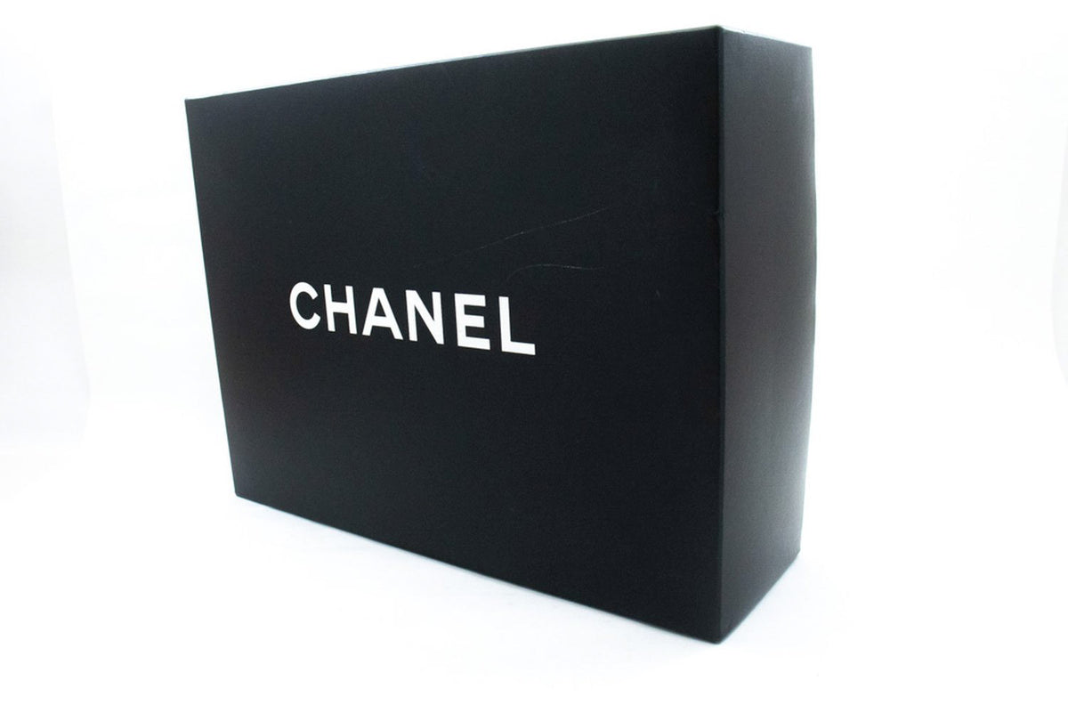 CHANEL 11" Chain Shoulder Bag Double Flap Black Grained Calfskin an5 hannari-shop