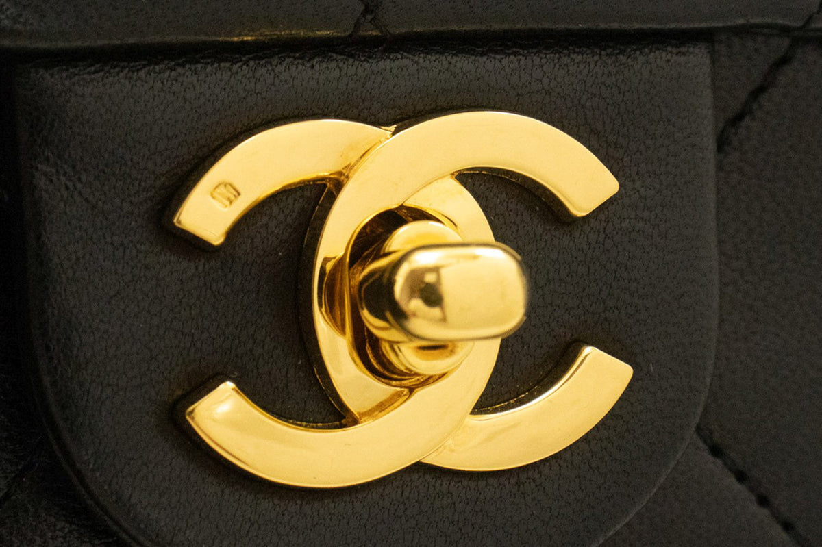 CHANEL Mini Square Small Chain Shoulder Bag Crossbody Black Purse ao3 hannari-shop