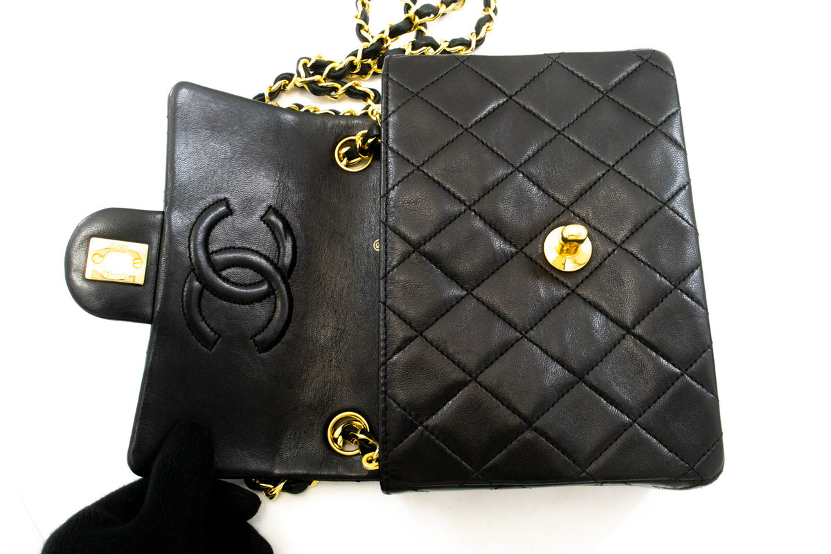 CHANEL Mini Square Small Chain Shoulder Bag Crossbody Black Purse ao3 hannari-shop