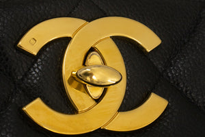 CHANEL Caviar Große Umhängetasche mit Kette Schwarzes gestepptes Leder m22