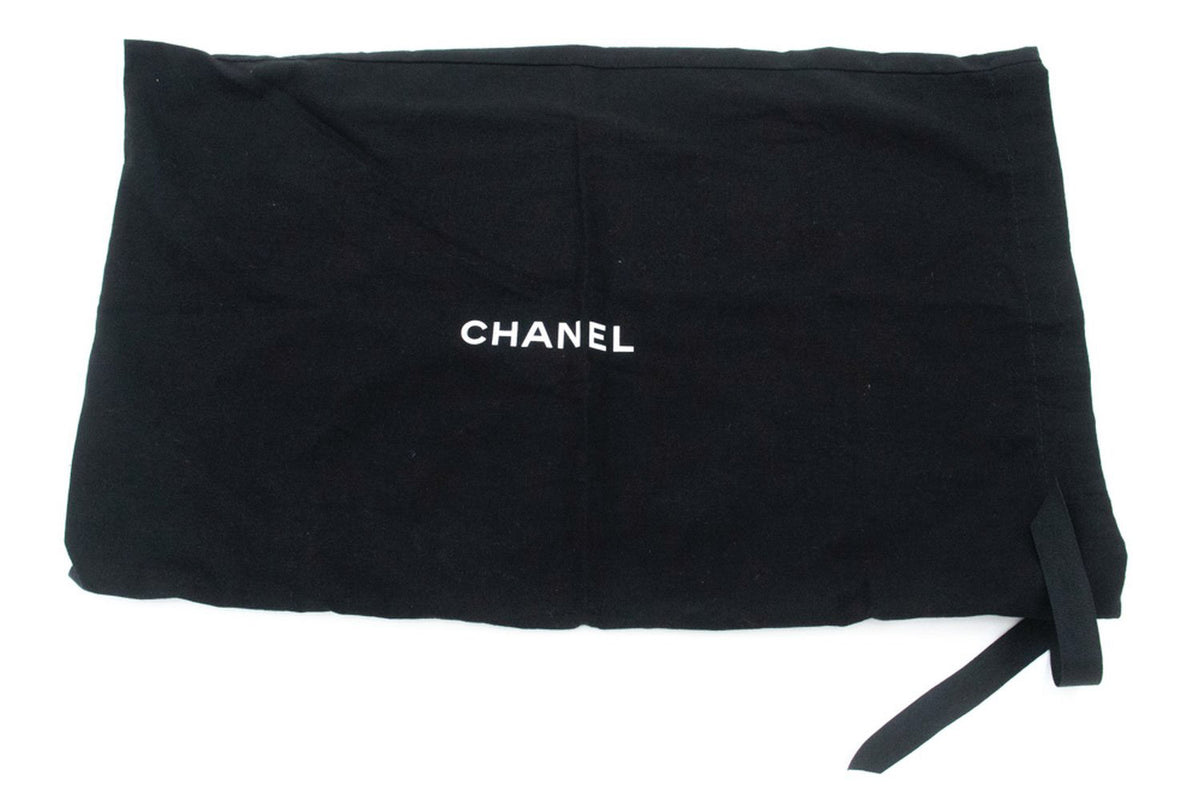 CHANEL Boy Grained Calfskin Chain Shoulder Bag Black Quilted Gold an7 hannari-shop