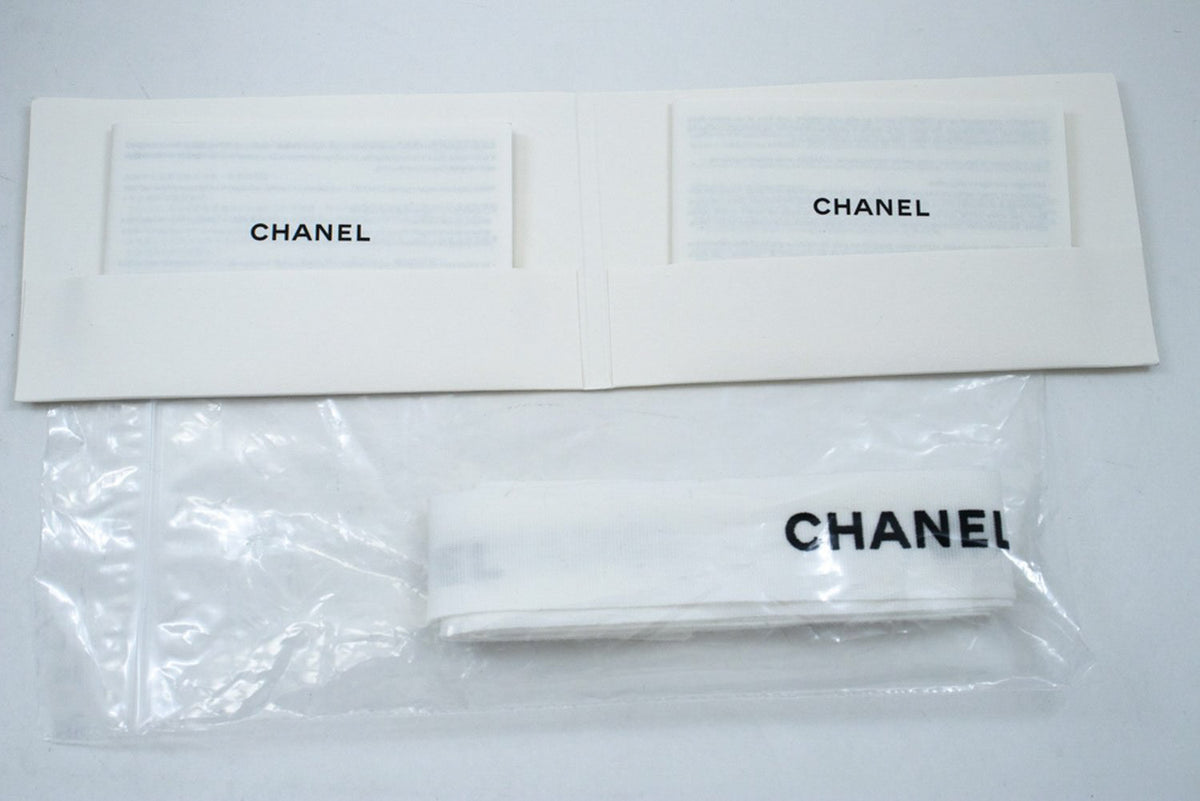 CHANEL Boy Chain Shoulder Bag Black Quilted Flap Lambskin Gold an6 hannari-shop