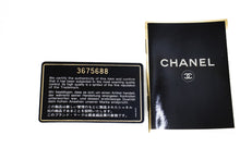 CHANEL Klassieke grote schoudertas met klepketting van 33 cm, zwart lamsleer m36