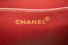 CHANEL Klassieke grote schoudertas met klepketting van 33 cm, zwart lamsleer m36