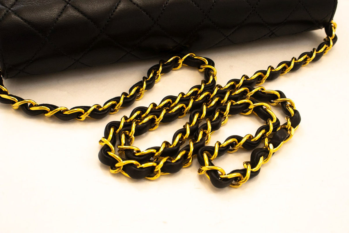 CHANEL Lille kæde skuldertaske clutch sort quiltet flap lammeskind ao8 hannari-shop