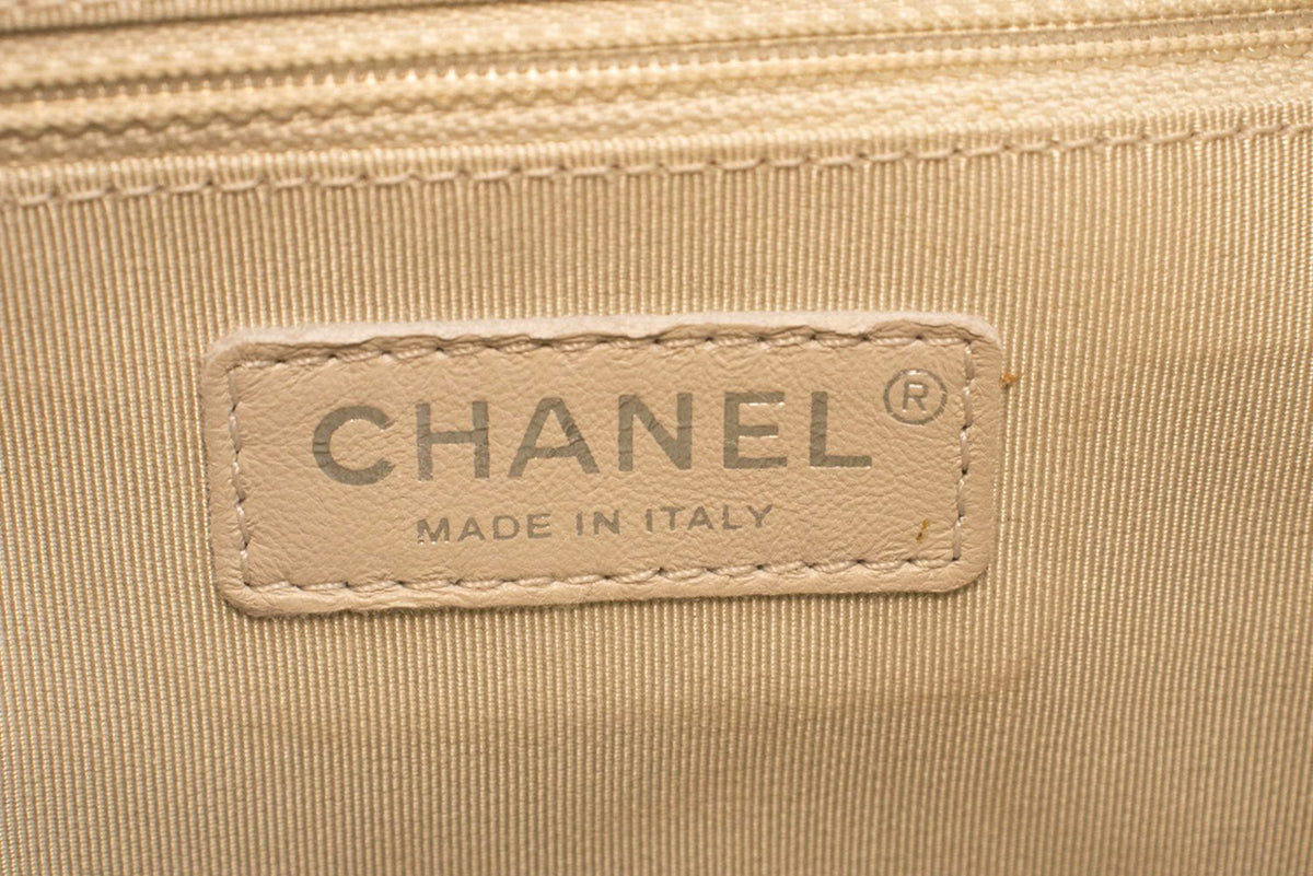 CHANEL Chain Around Shoulder Bag Crossbody Black Calfskin Leather ap9 hannari-shop