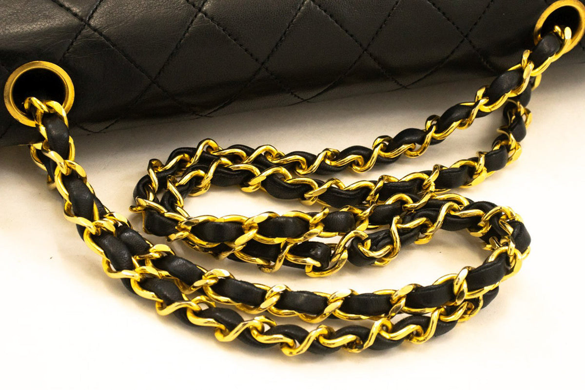 CHANEL Classic Double Flap 10" Chain Shoulder Bag Black Lambskin ao6 — rabat ouvert hannari-shop