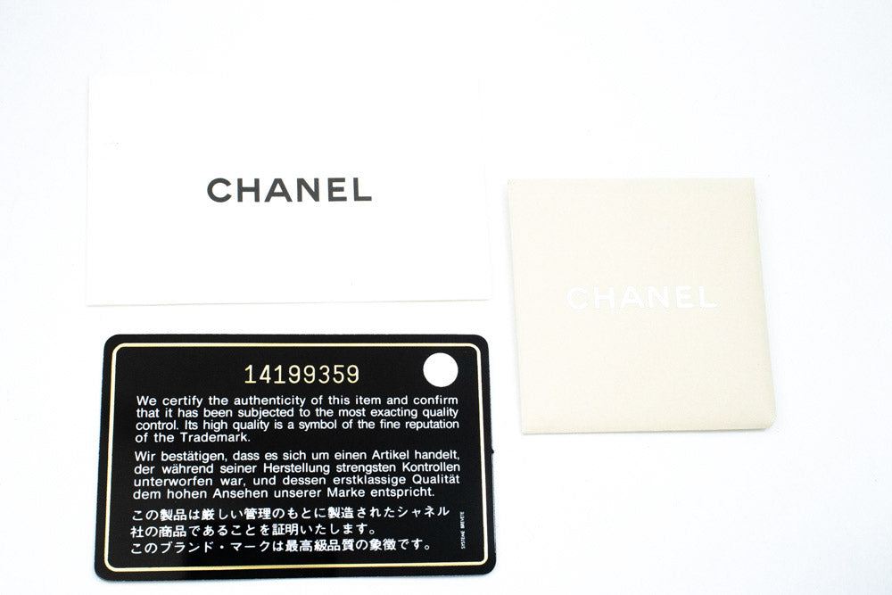 CHANEL Black Classic Wallet On Chain WOC Shoulder Bag Lambskin ap5 — intérieur hannari-shop