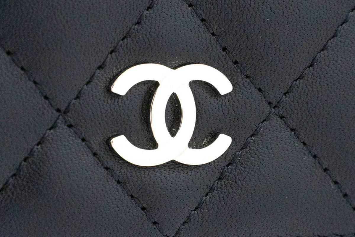CHANEL Black Classic Wallet On Chain WOC Shoulder Bag Lambskin ap5 — rabat ouvert hannari-shop