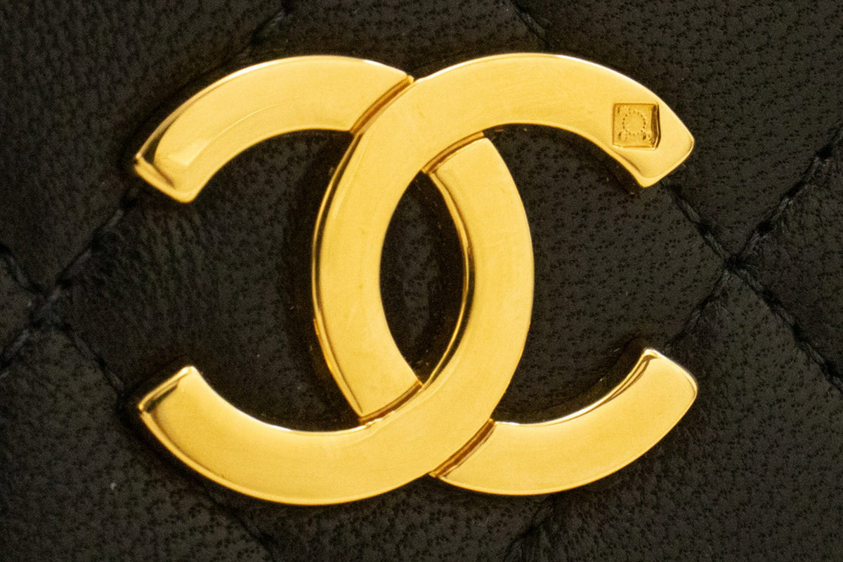 CHANEL Full Flap Chain Shoulder Bag Clutch Black Quilted Lambskin ao5 — flap open hannari-shop