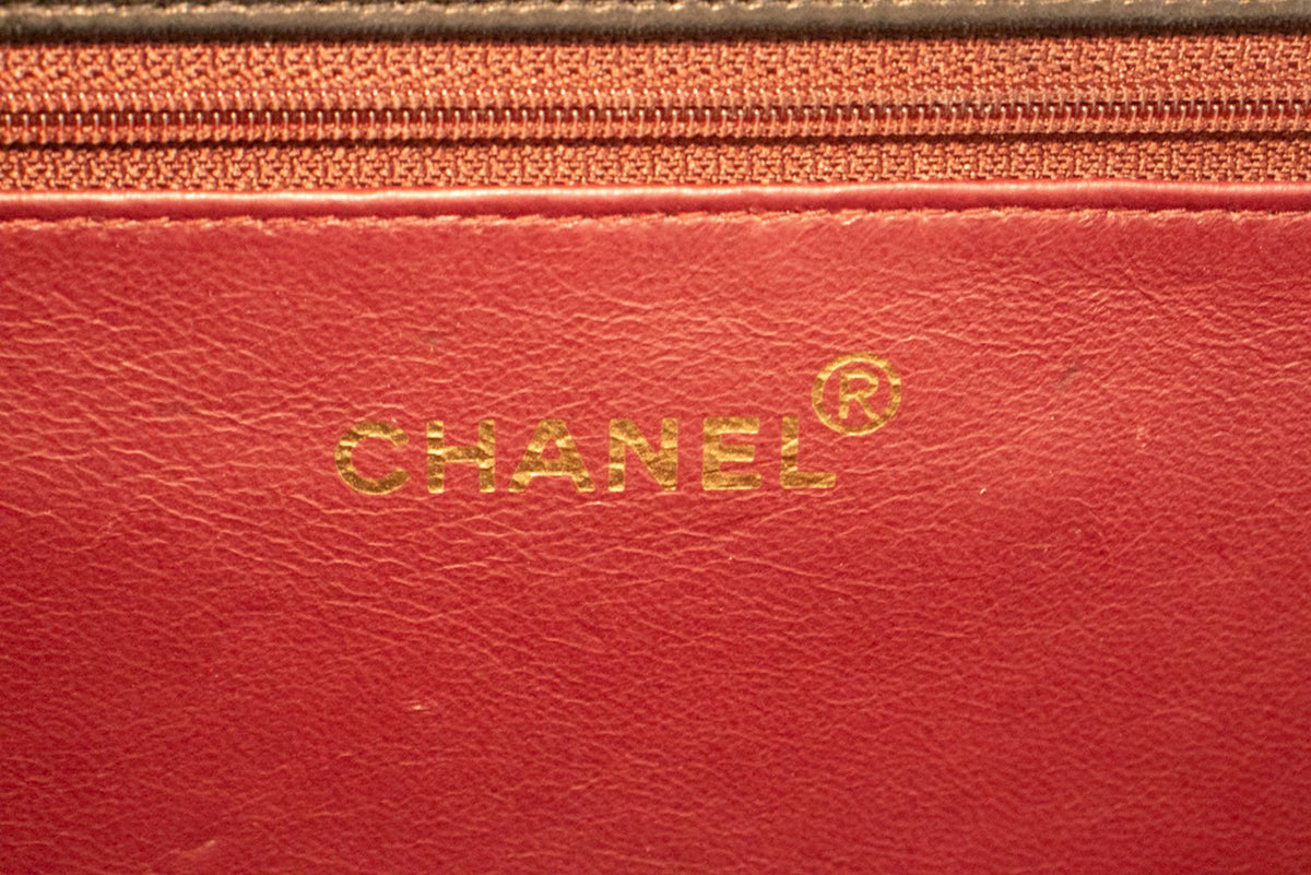 CHANEL Full Flap Chain Shoulder Bag Clutch Black Quilted Lambskin ao5 hannari-shop