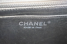 CHANEL Caviar Grained Calfskin Flap Chain Shoulder Bag Black 13" i90