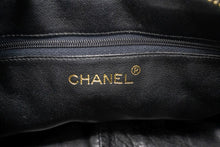 CHANEL Vintage Classic Chain Shoulder Bag Black Quilted Lambskin n17 hannari-shop