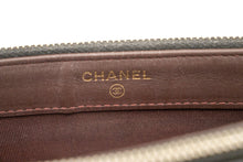Τσάντα ώμου με διπλή αλυσίδα WOC CHANEL Caviar Wallet On Chain j70