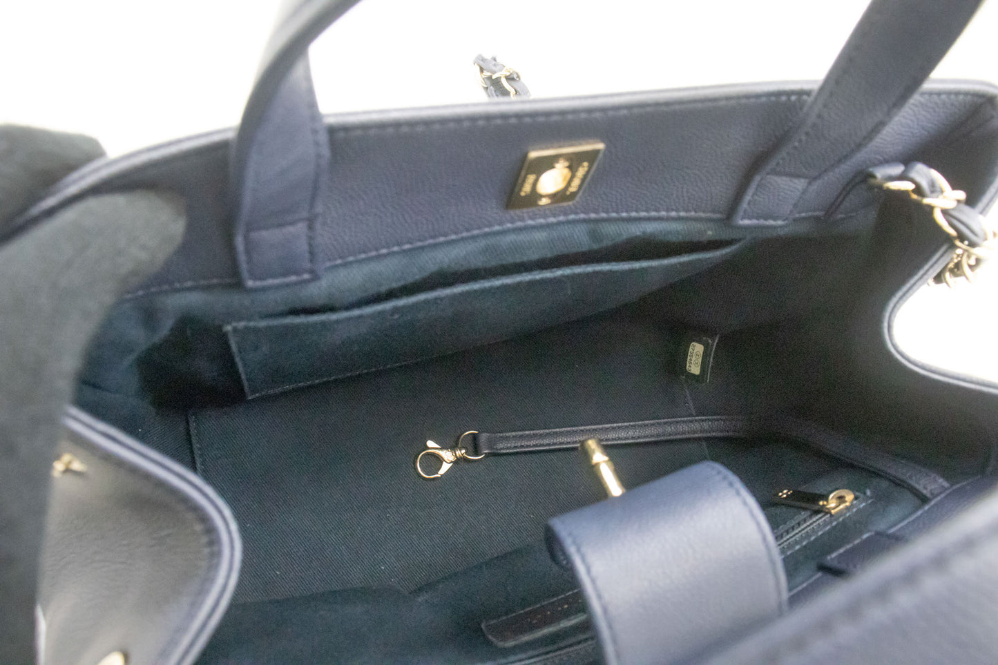 CHANEL Navy Gegranuleerd Kalfsleder Schoudertas Handtas Gewatteerd p44 hannari-shop