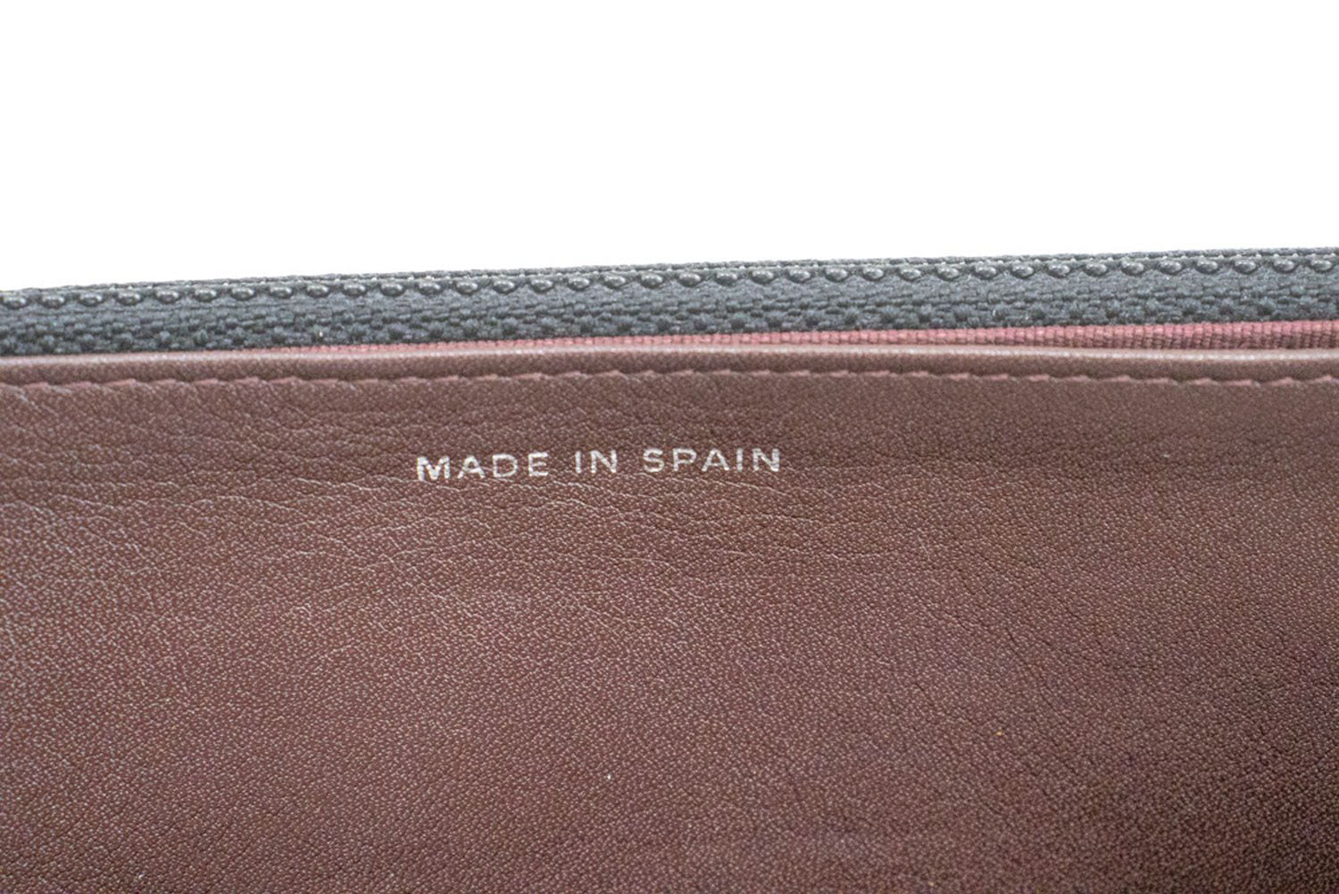 CHANEL Wallet On Chain WOC i kornet kalveskind, sort skuldertaske p60 hannari-shop