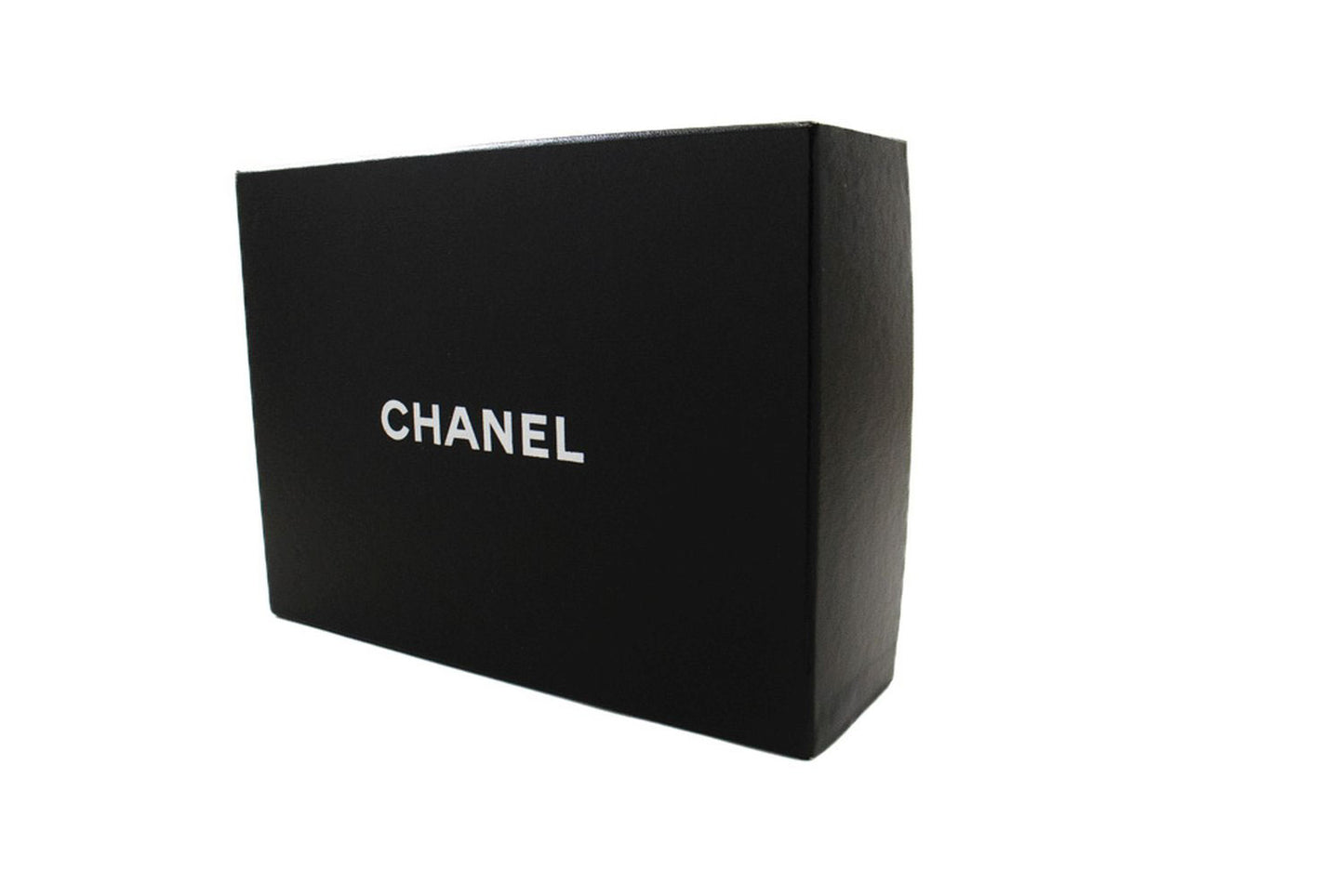 CHANEL Wallet On Chain WOC i kornet kalveskind, sort skuldertaske p60 hannari-shop