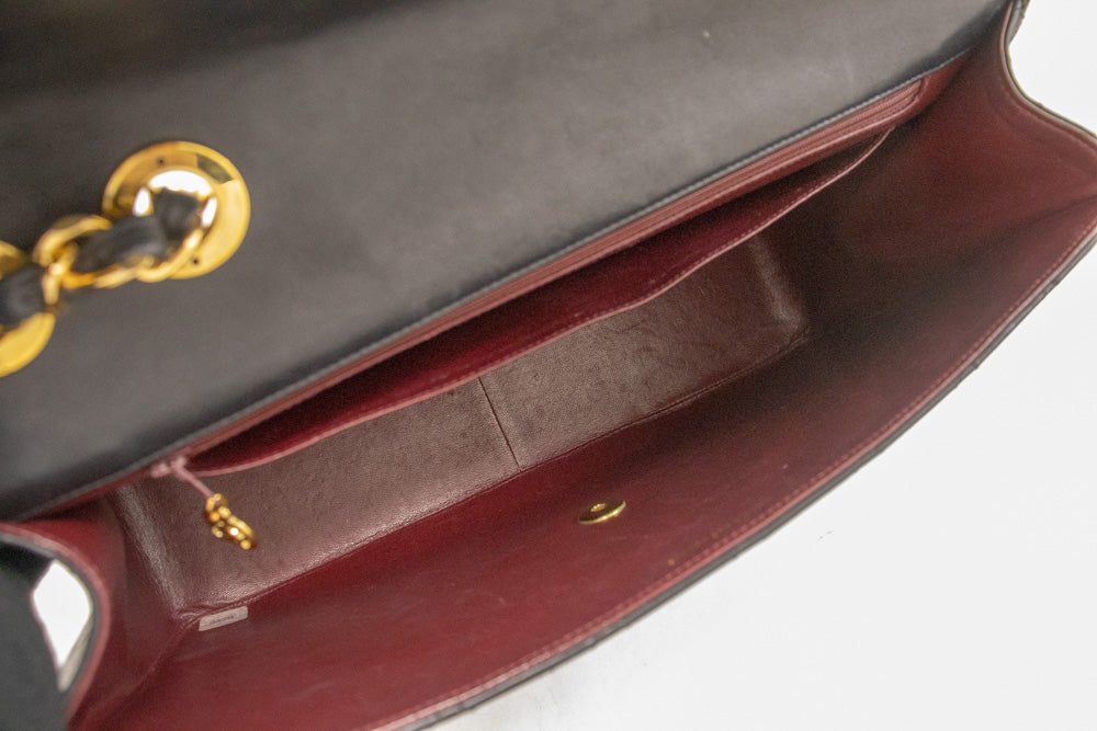 Borsa a tracolla CHANEL classica grande con catena da 13 pollici Pelle di agnello nera j74