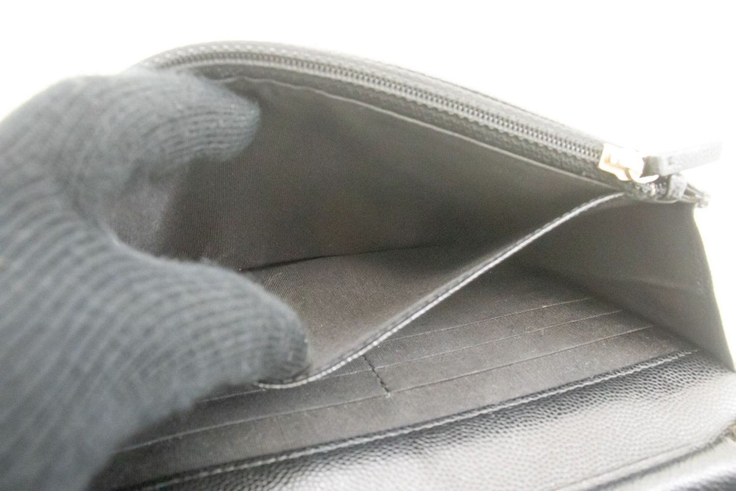 Portefeuille CHANEL Boy noir en veau grainé avec chaîne WOC sac à rabat p66 hannari-shop
